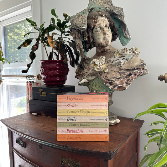 A Set of 7 Vintage Taylor’s Garden Guides!