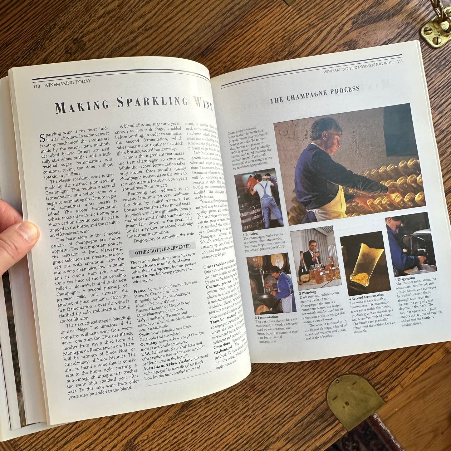 Larousse Encyclopedia of Wine - 1994