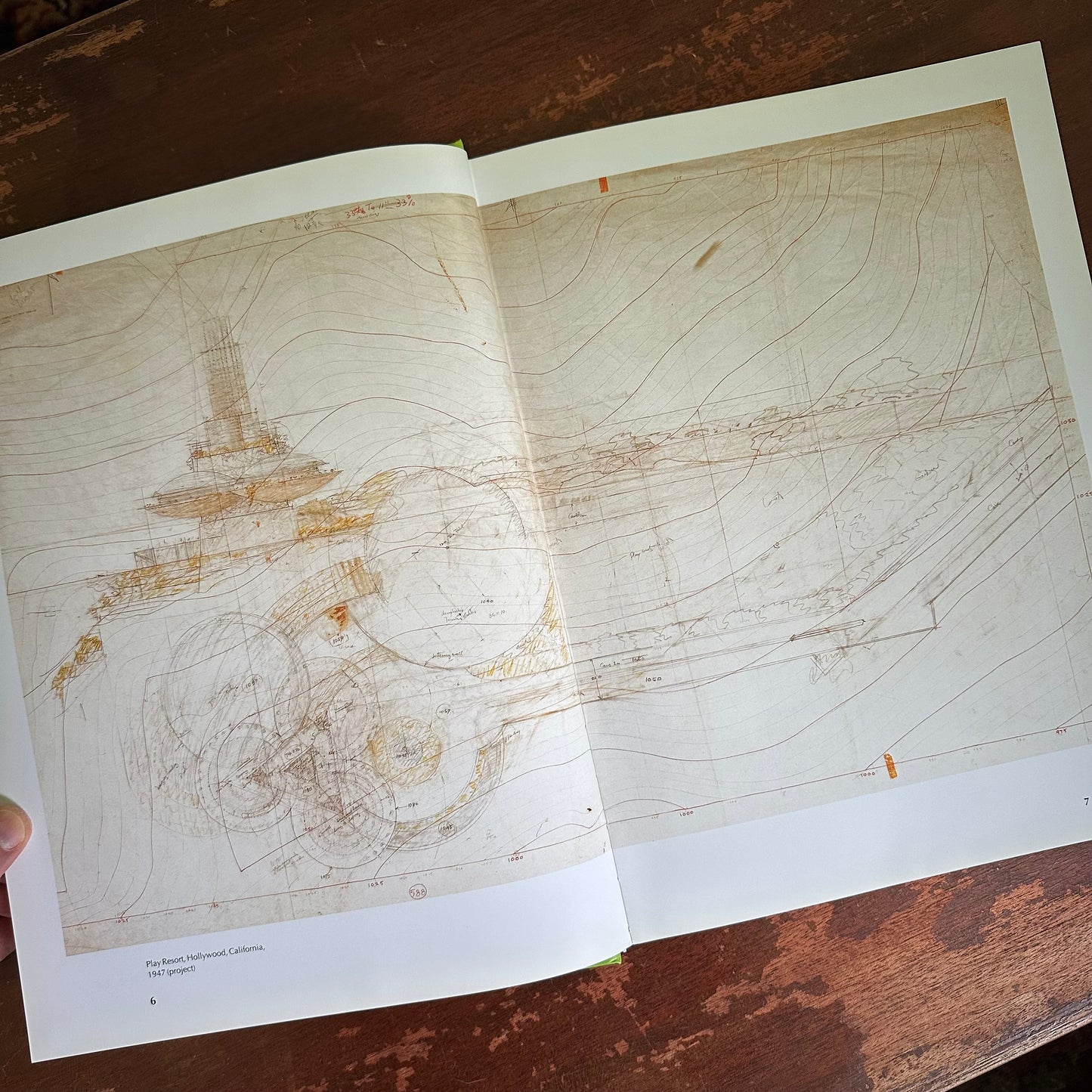 Frank Lloyd Wright - A Beautiful 25th Anniversary Taschen Coffee Table Book