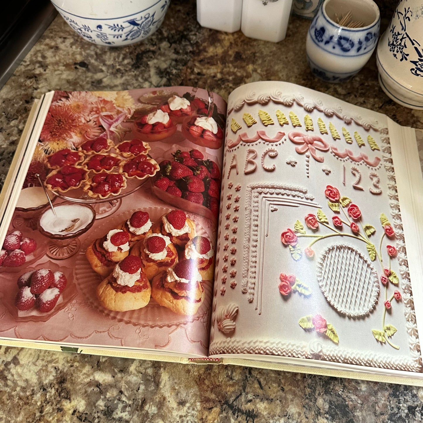 The Good Housekeping Illustrated Cookbook - 1980