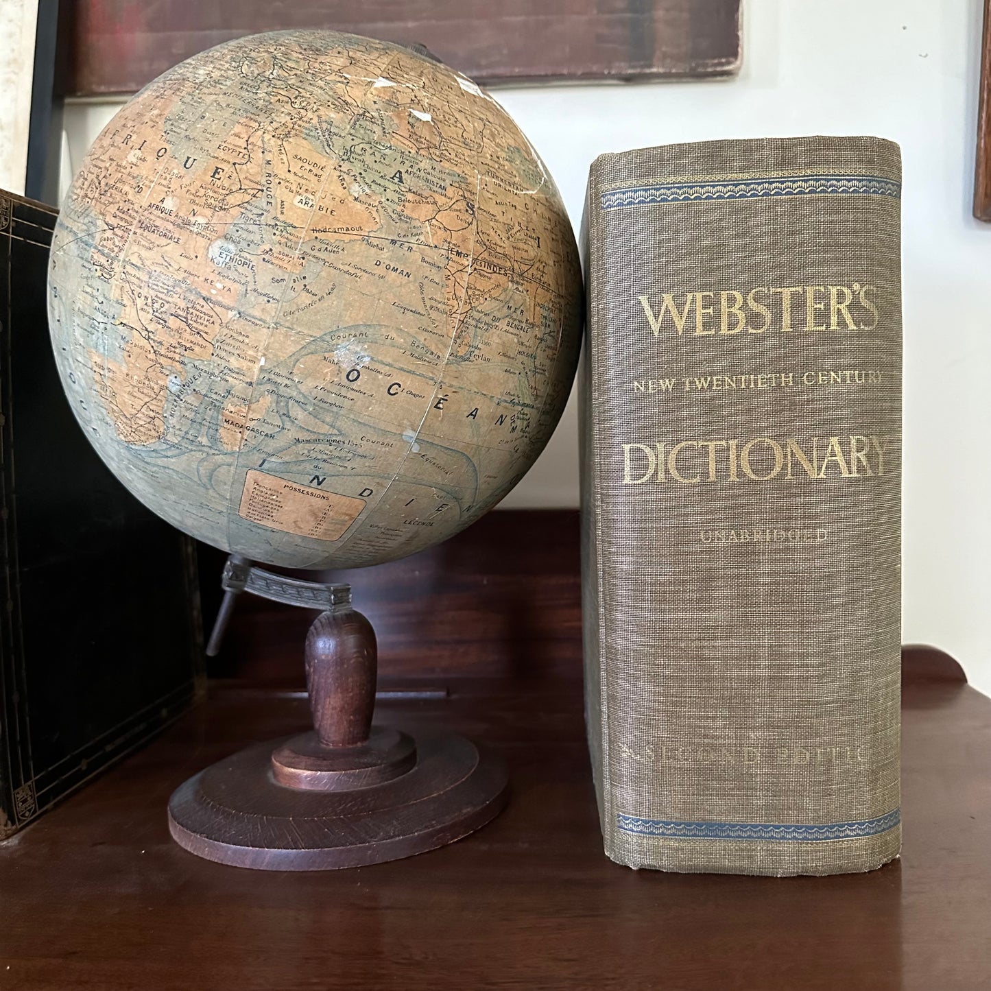 HUGE, Vintage Webster’s Dictionary, 1963