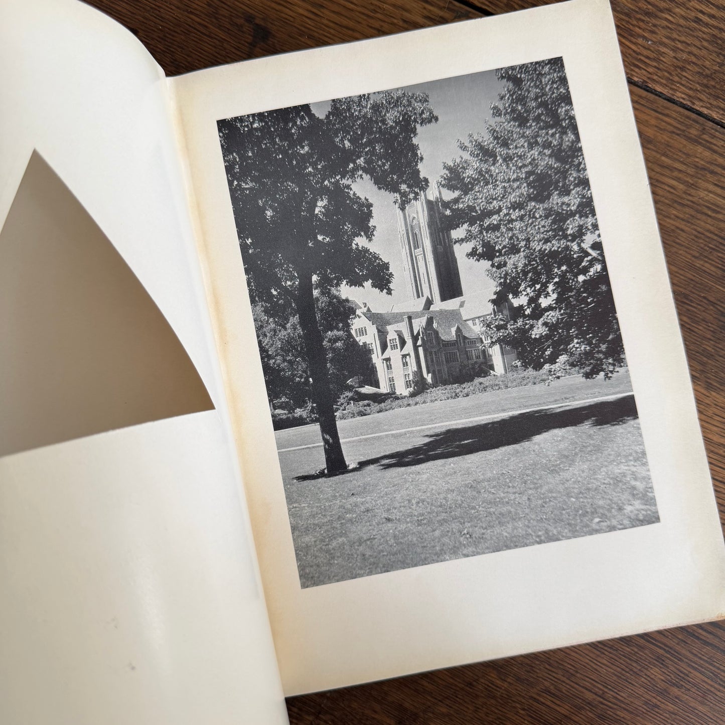 Wellesley Legenda 1934 Yearbook with Brass Bookmark, Wellesley College Massachusetts, The Northfield Hotel Reading Room Copy