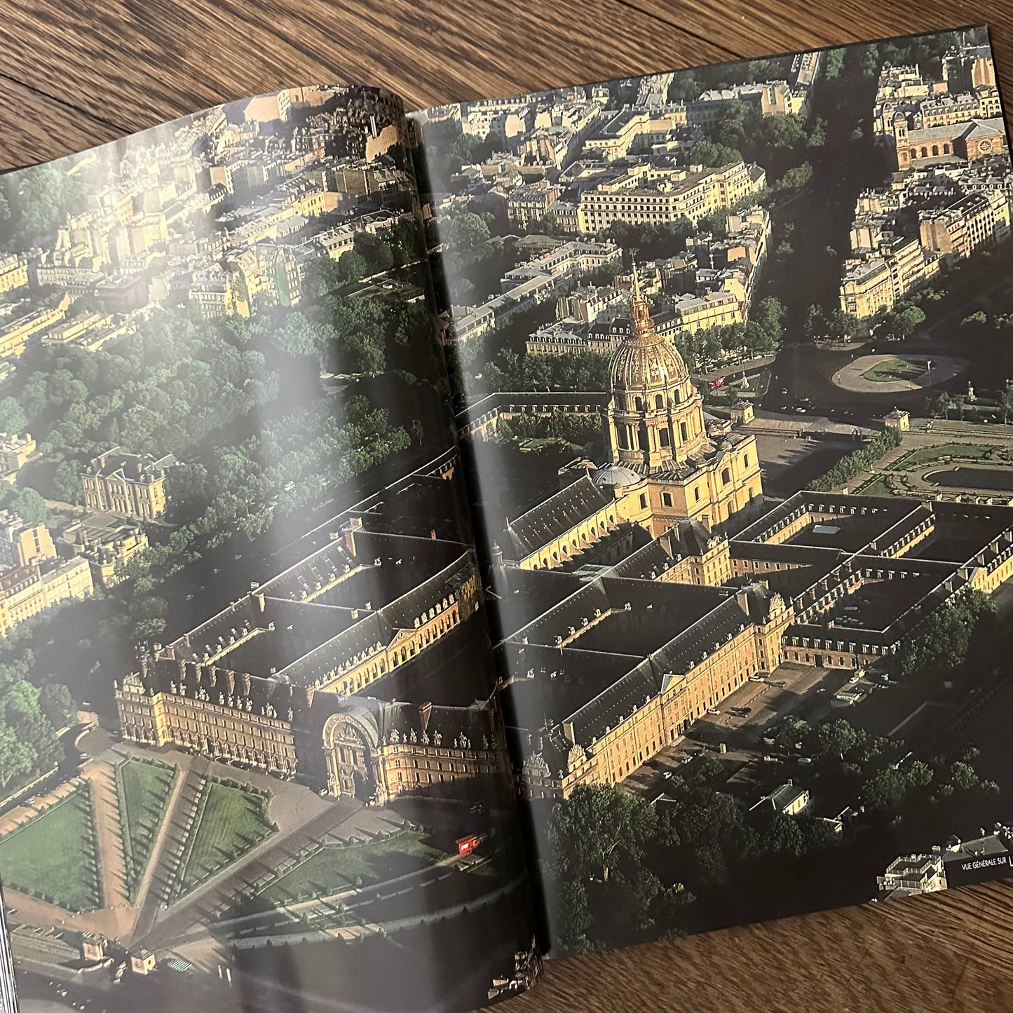 Paris vu du Ciel (from above), 2002