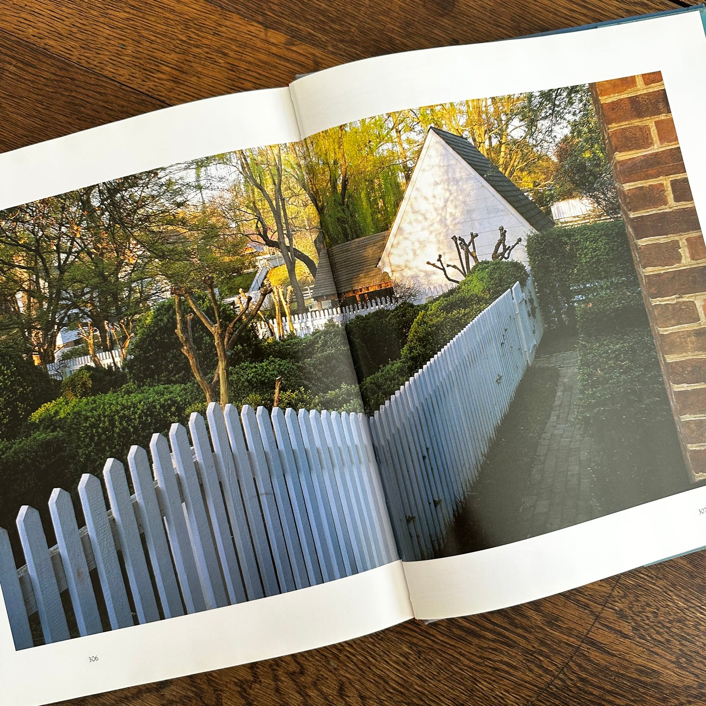 Colonial Williamsburg by Philip Kopper | Oversized Illustrated History | Harry N. Abrams, 1986