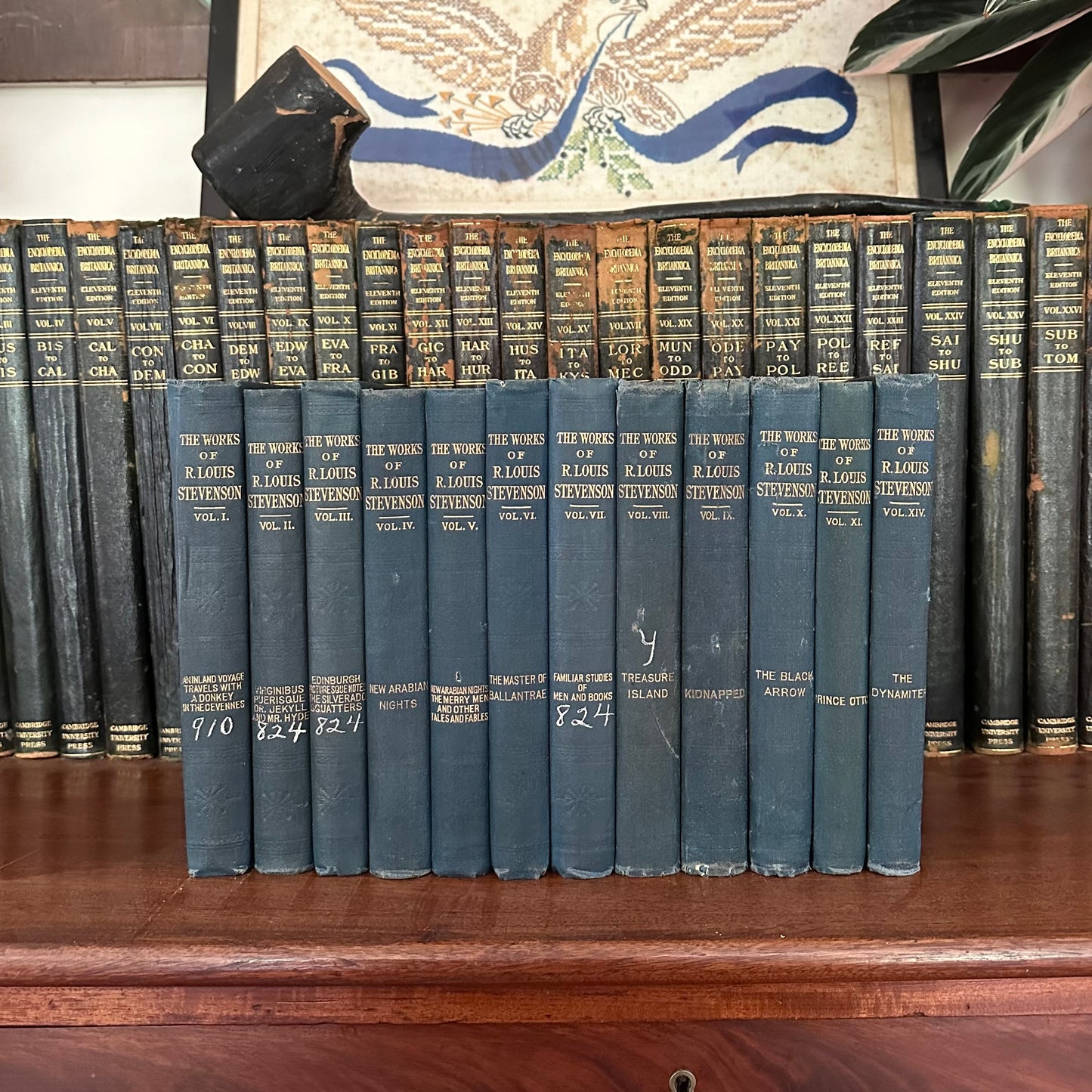 The Works of Robert Louis Stevenson in 12 Volumes