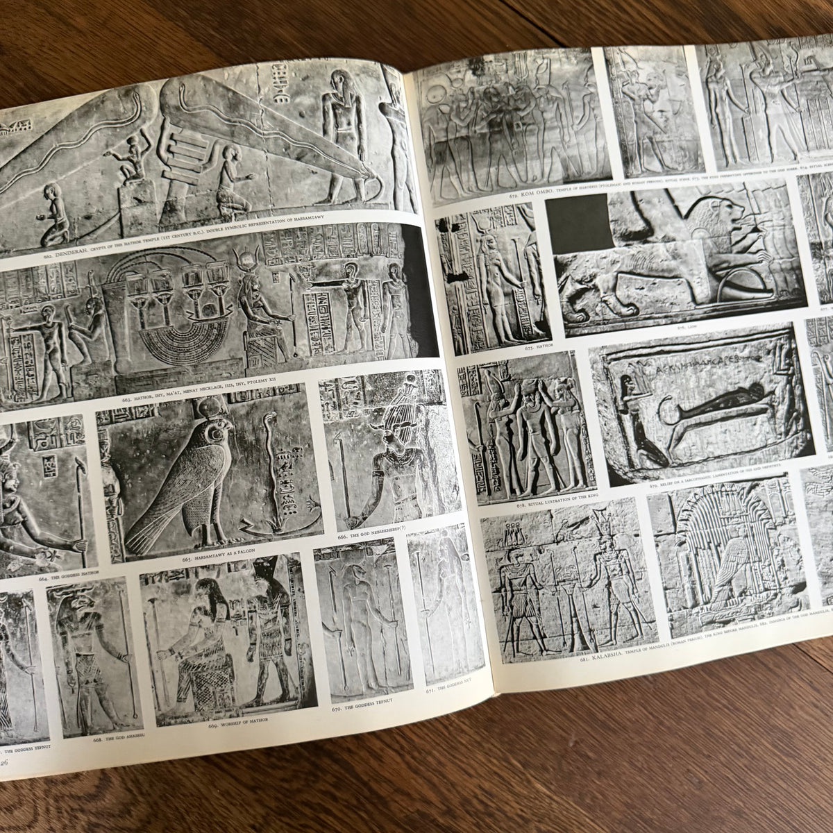 HUGE Coffee Table Book:  Art of Ancient Egypt by Kazimierz Michalowski, 1969 Abrams, 600-Page Illustrated Masterpiece!