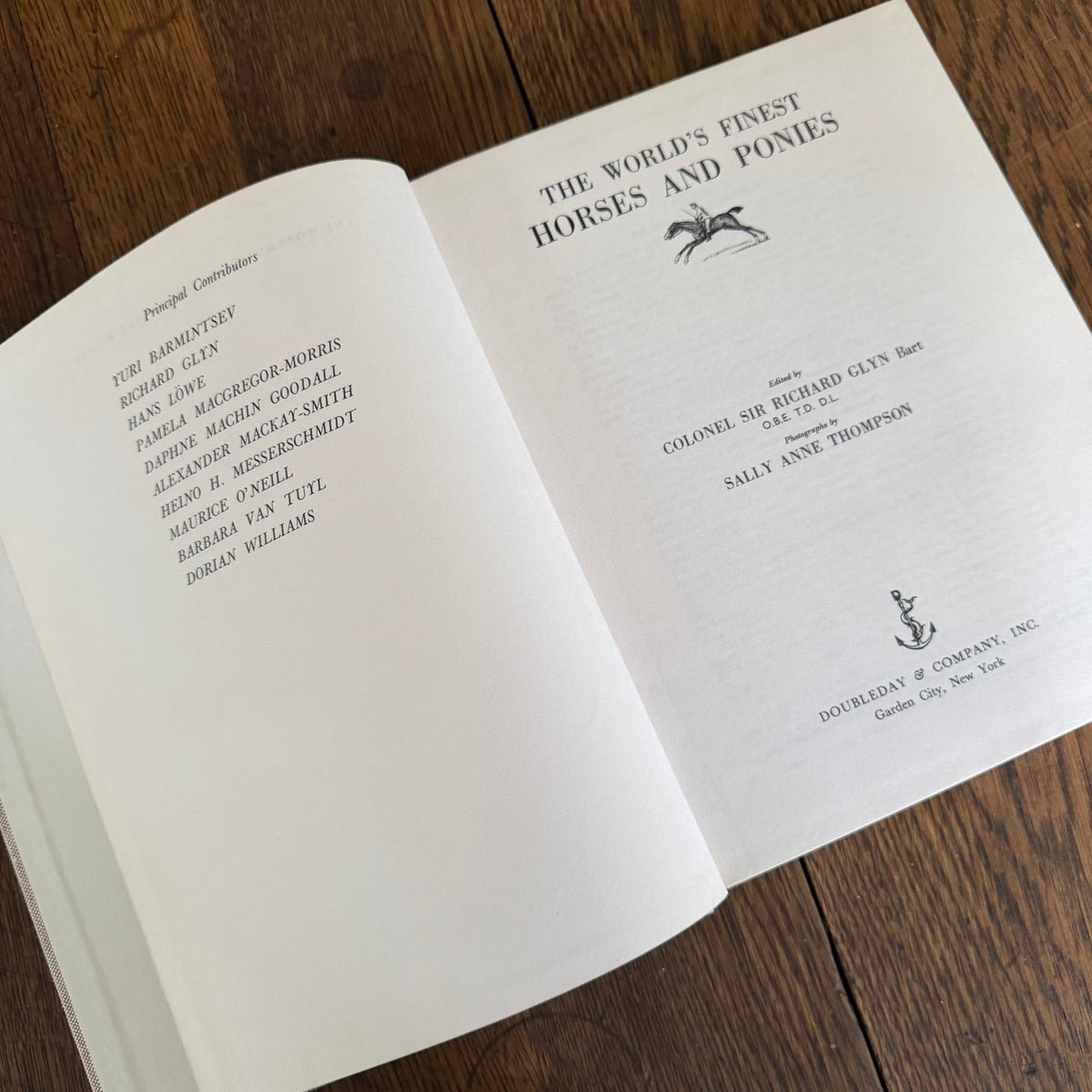 The World’s Finest Horses and Ponies - 1971 Vintage Coffee Table Book by Richard Glyn with Photos from Sally Anne Thompson