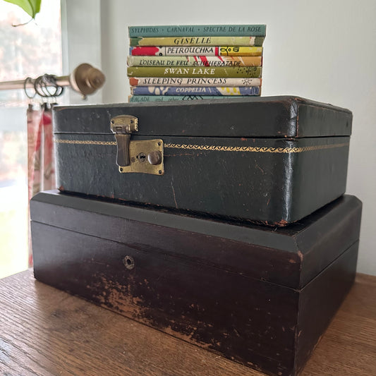 8 Little Books from  the 1940s-50s Series Stories of the Ballets