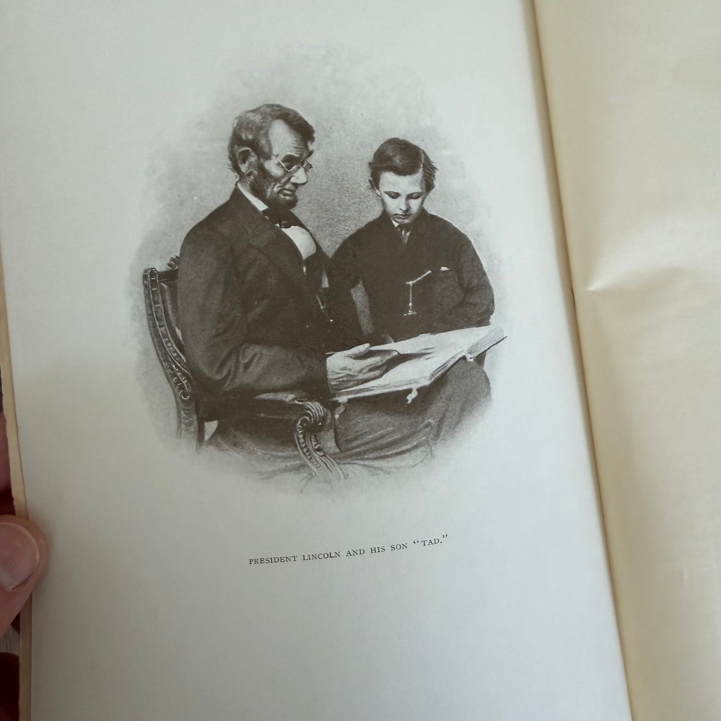 A Short Life of Abraham Lincoln 1902 John G. Nicolay | Century Co. 578 Pages Condensed Biography Civil War President Antique Hardcover
