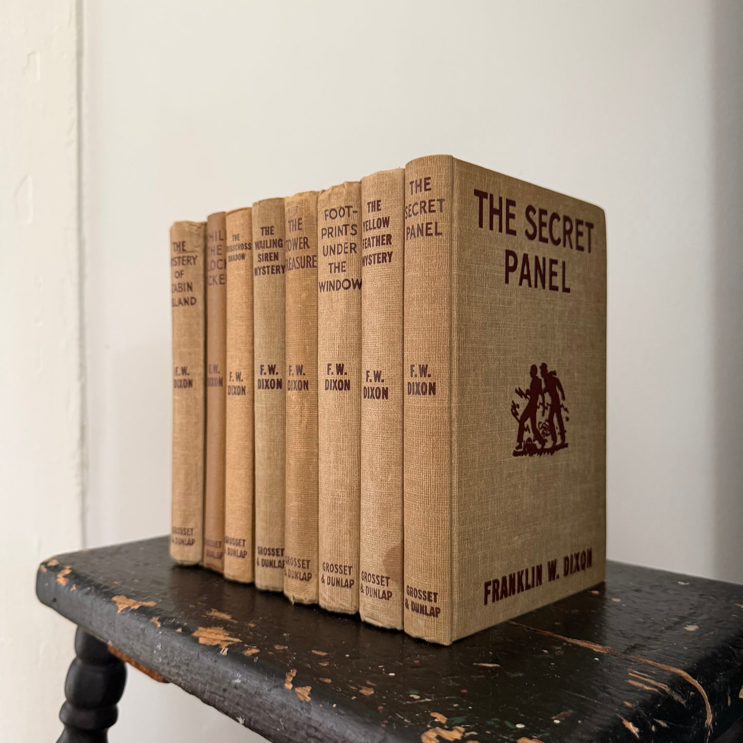 Vintage Hardy Boys Mystery Books by Franklin W. Dixon - Set of 8 - 1927-1953 - Grosset Dunlap - Brown Covers