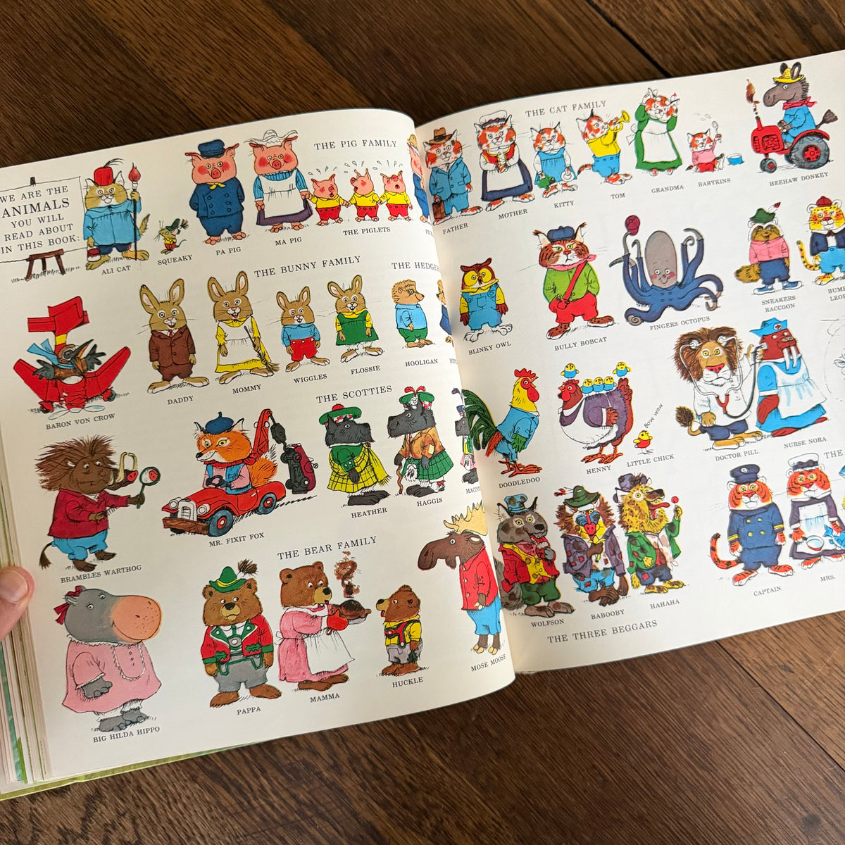 Richard Scarry Books Set of 2, Going Places & Fun with Words, 1971 Look & Learn Library, Golden Press