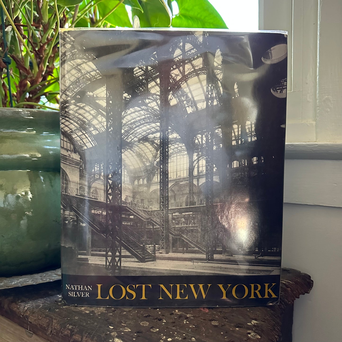 Lost in New York: A Vintage Coffee Table Book, 1967