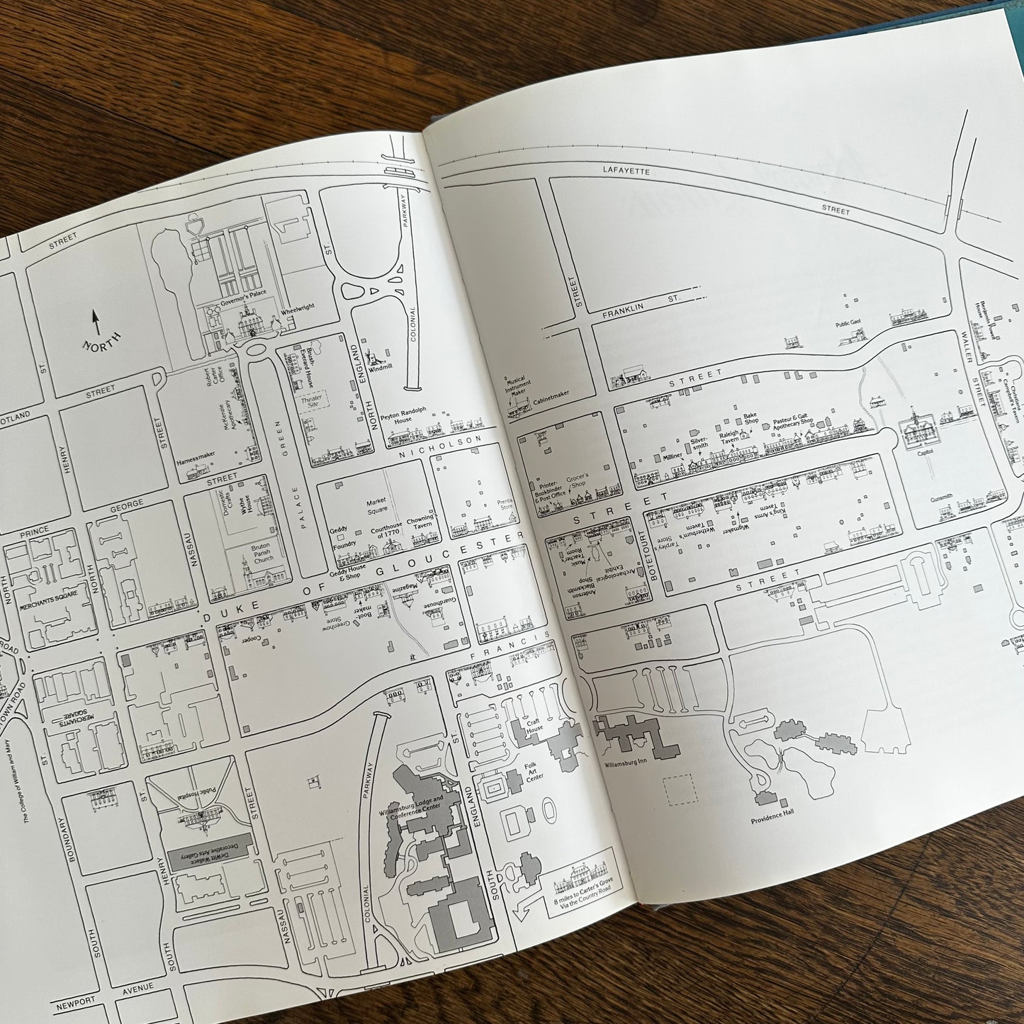 Colonial Williamsburg by Philip Kopper | Oversized Illustrated History | Harry N. Abrams, 1986