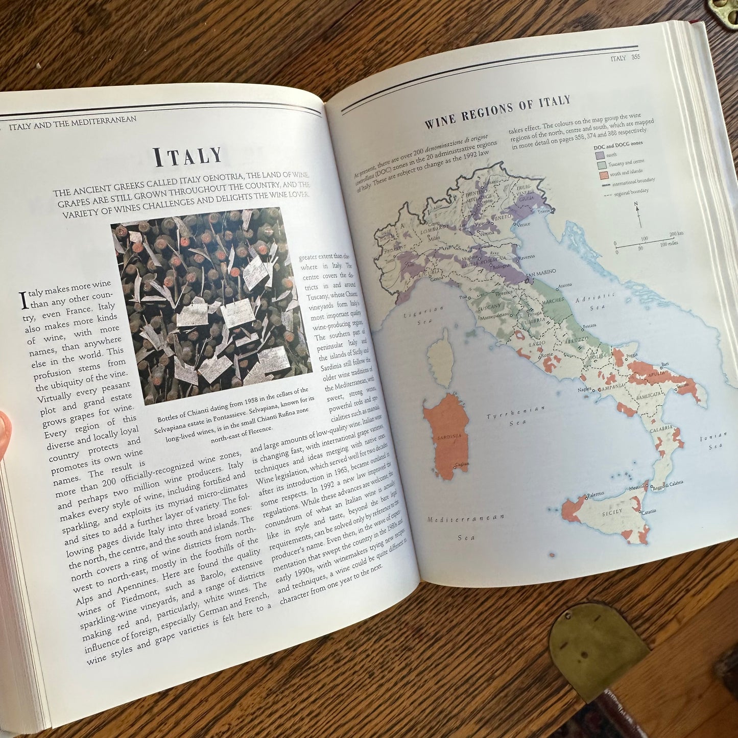 Larousse Encyclopedia of Wine - 1994