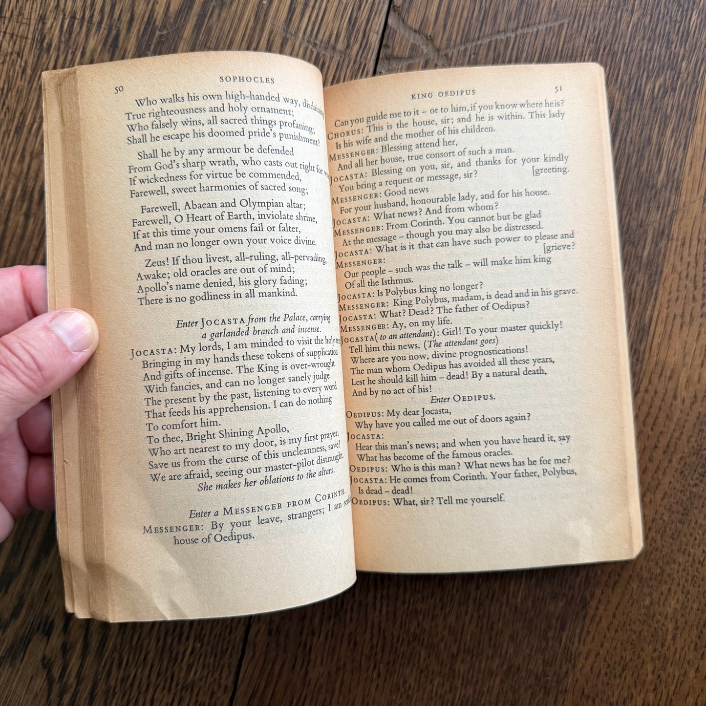 VINTAGE PENGUIN CLASSICS – SET OF FIVE
Greek & Roman History, Epic Poetry & Classical Drama
1953–1961 Vintage Paperbacks