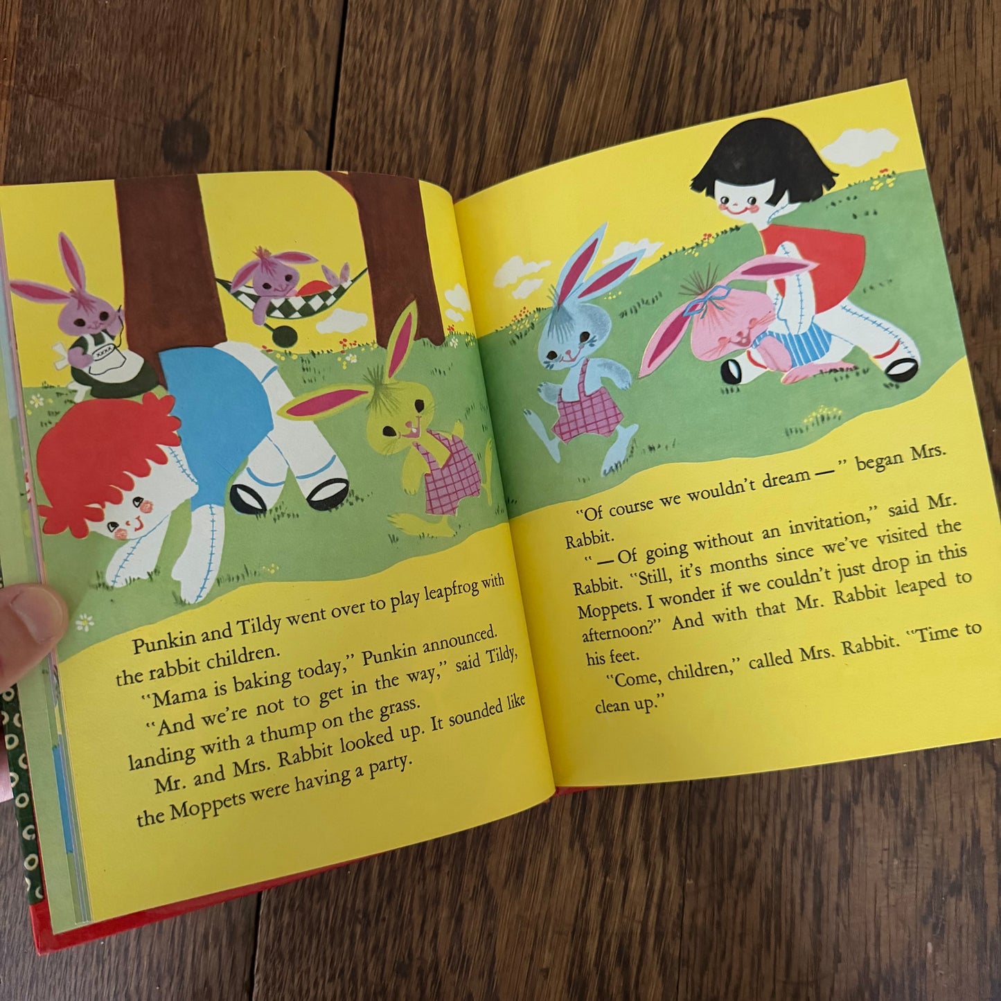 Vintage Wonder Books for Kids - Set of 11 Illustrated Children’s Books - 1940s 1950s - Nursery Story Books / Mid-Century