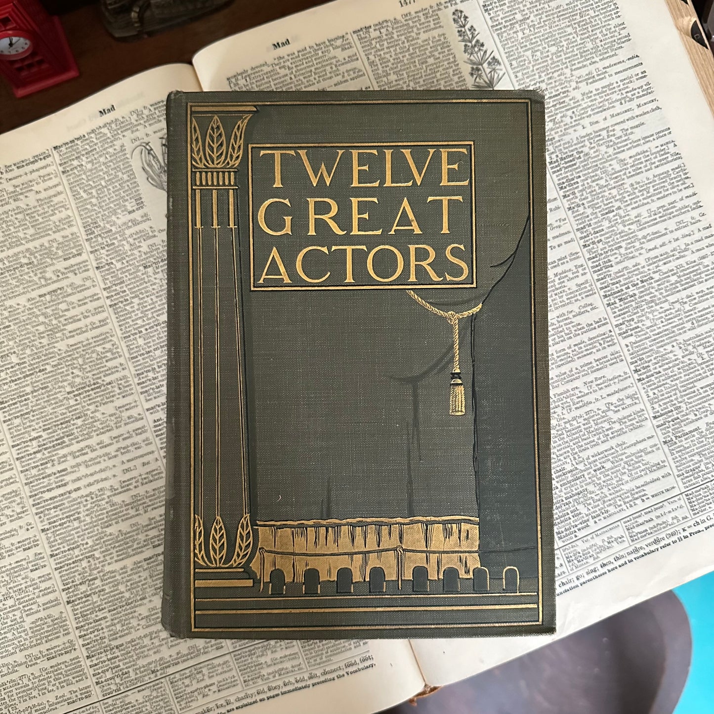 Twelve Great Actors, 1900