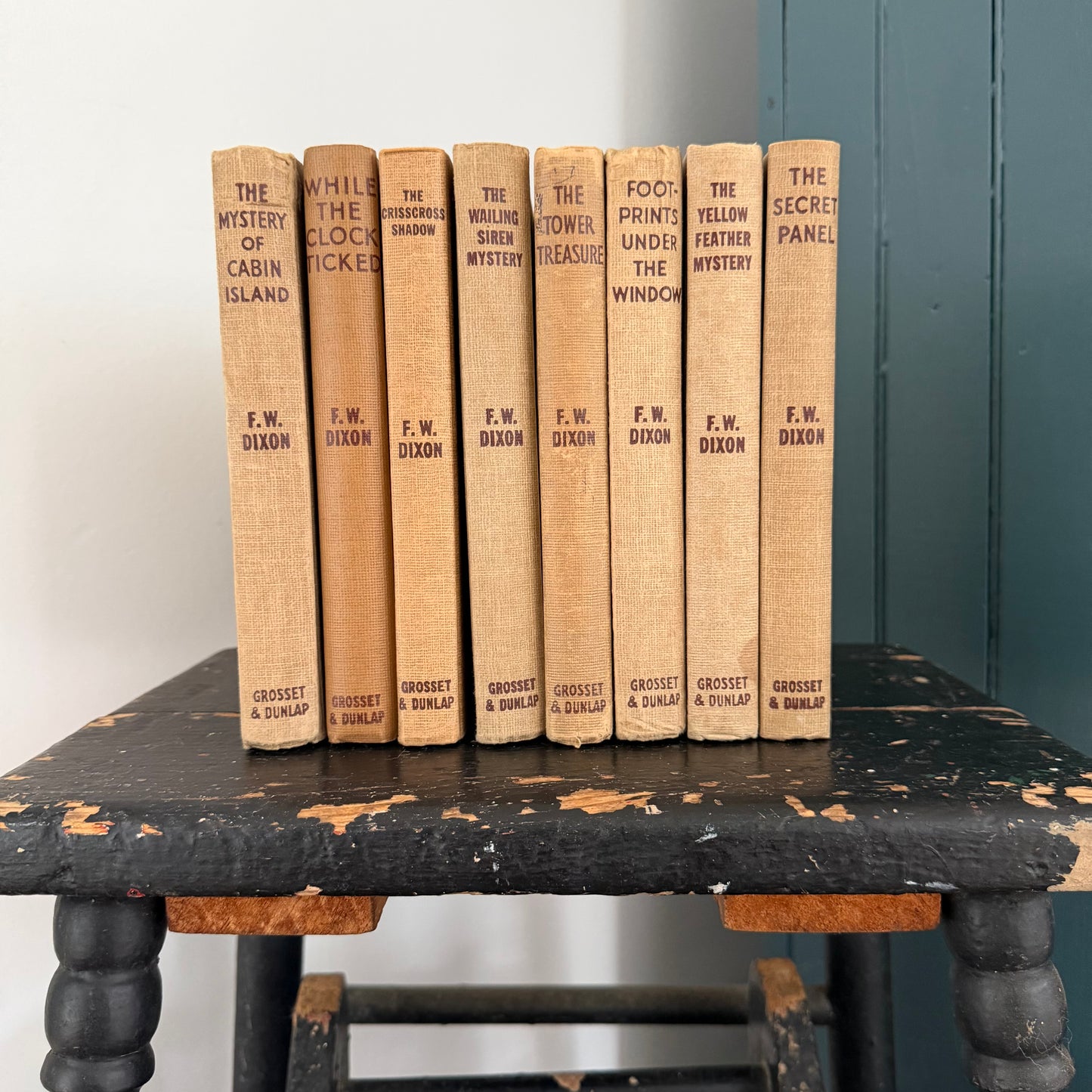 Vintage Hardy Boys Mystery Books by Franklin W. Dixon - Set of 8 - 1927-1953 - Grosset Dunlap - Brown Covers